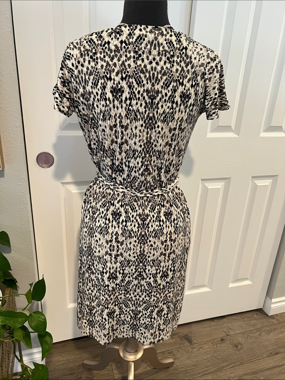Merona Animal Print Blouse in Black and Cream - Picture 2 of 6